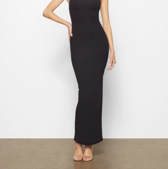 Skims Fits Everybody Slip Dress - Picture 4 of 5